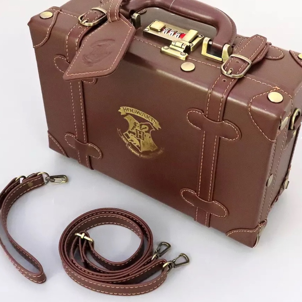 Harry Potter Hogwarts Trunk Shoulder Bag Wizarding World (Japan Limited Edition)